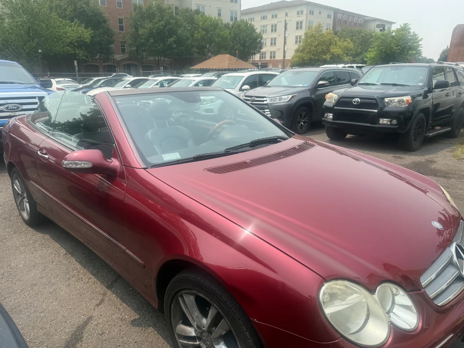 2006 Mercedes-Benz CLK 350 Cabriolet in Red — photo 7 of 8