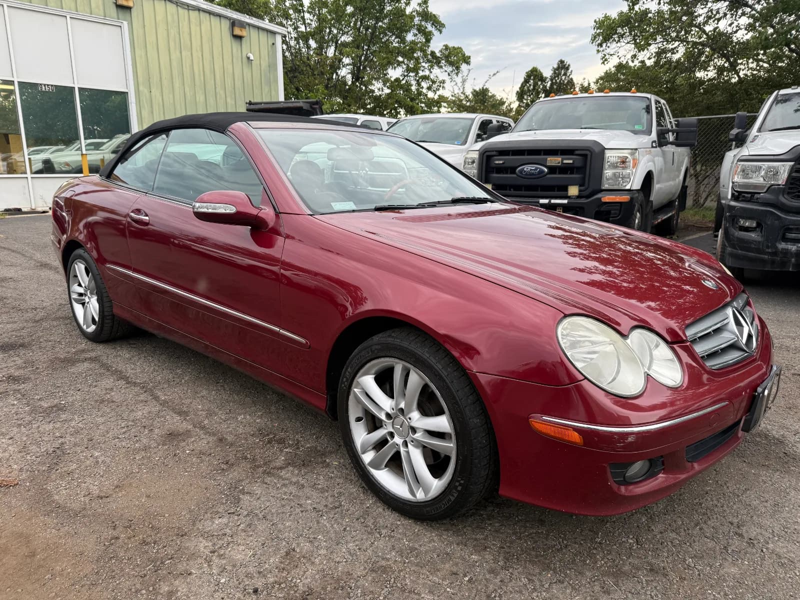 2006 Mercedes-Benz CLK-Class CLK350 in Red, photo 7 of 17