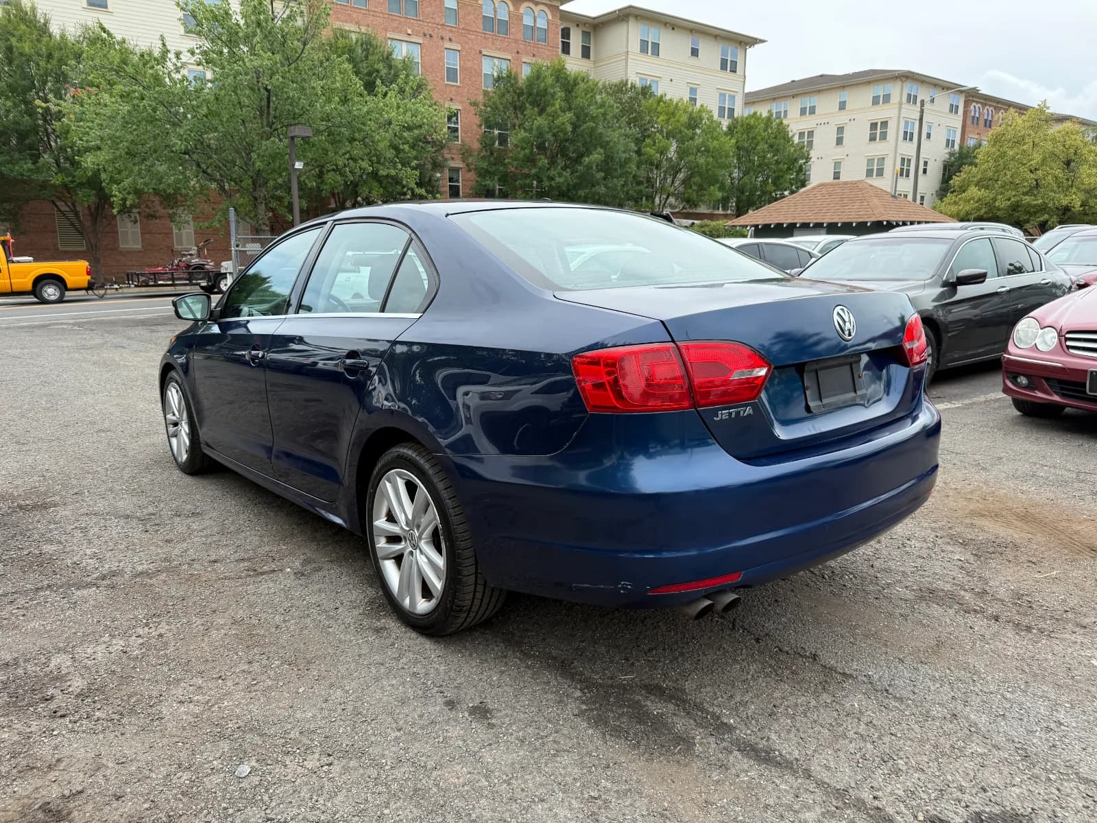2013 Volkswagen Jetta Comfortline, Sportline in Blue, photo 3 of 16