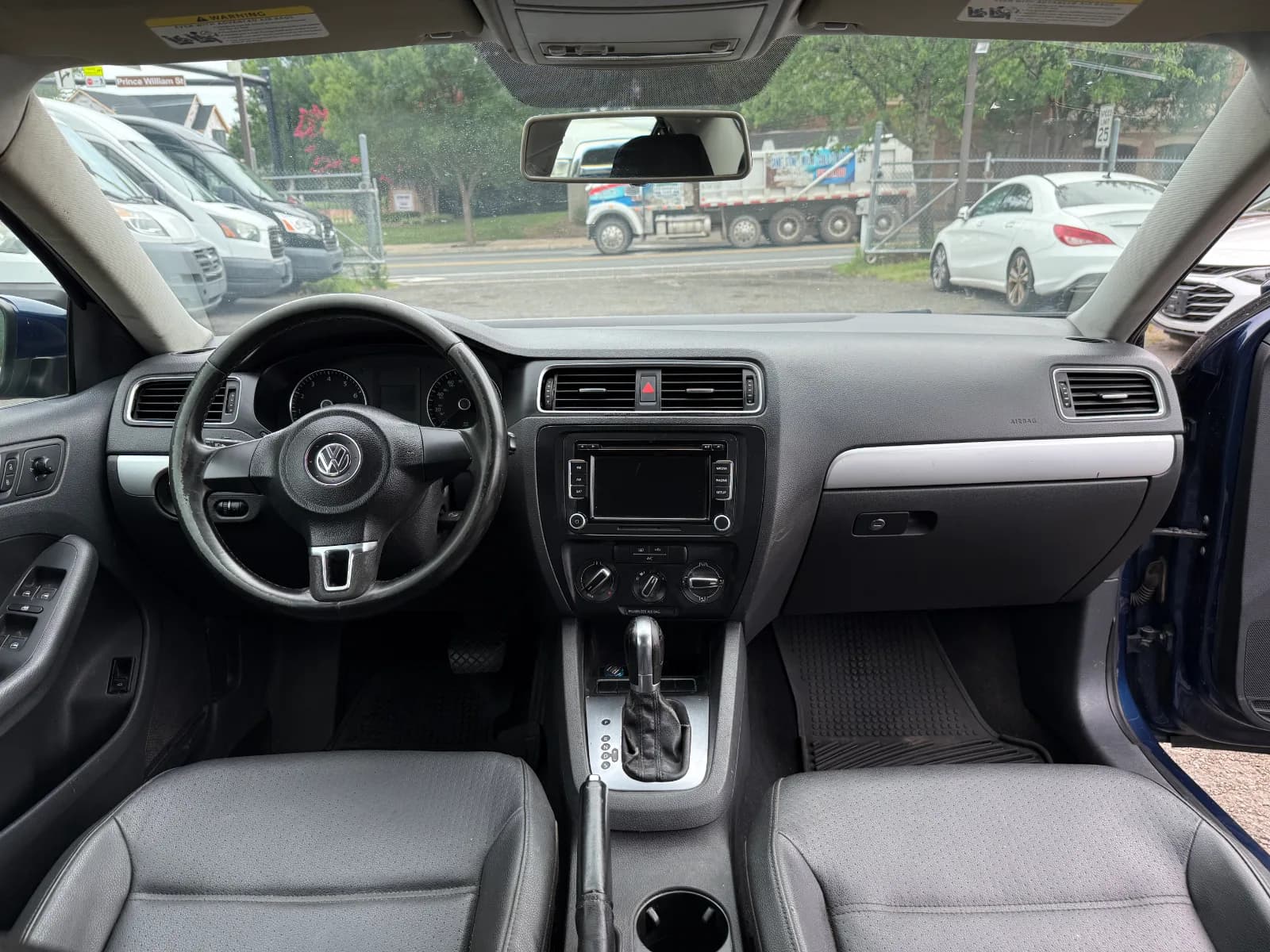 2013 Volkswagen Jetta Comfortline, Sportline in Blue, photo 14 of 16